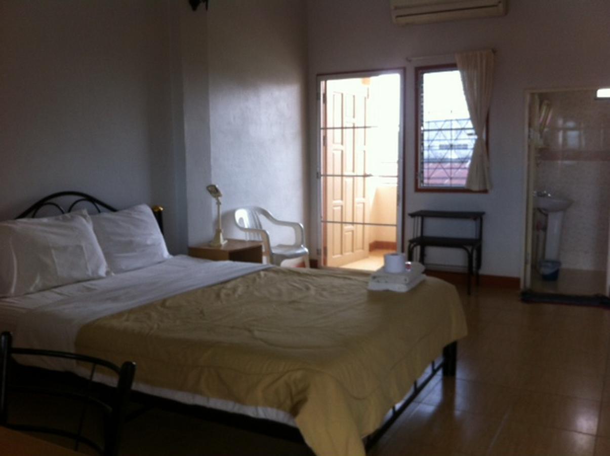 Pikul Apartment Hotel Nong Khai Exteriör bild